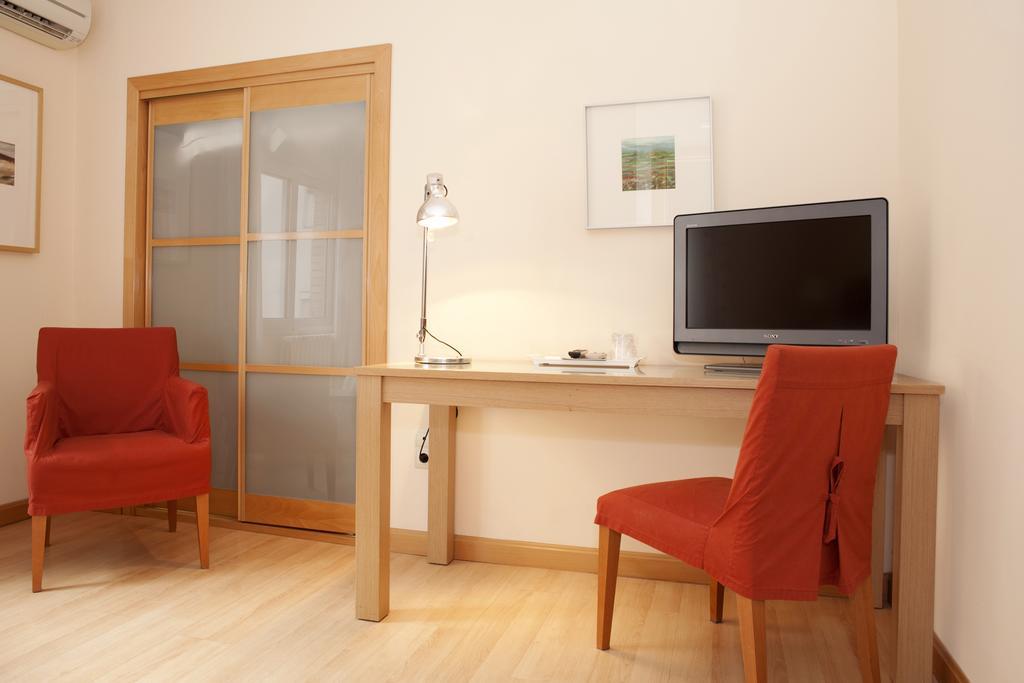 Apartamentos Sabinas Zaragoza Centro Room photo